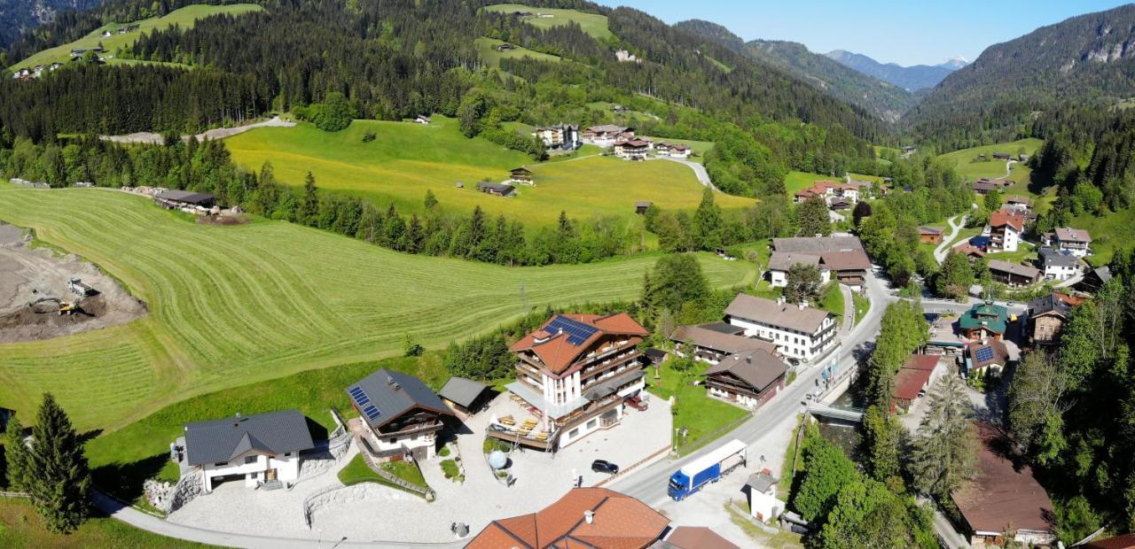 Hotel Schweizerhof Oberau Eksteriør billede