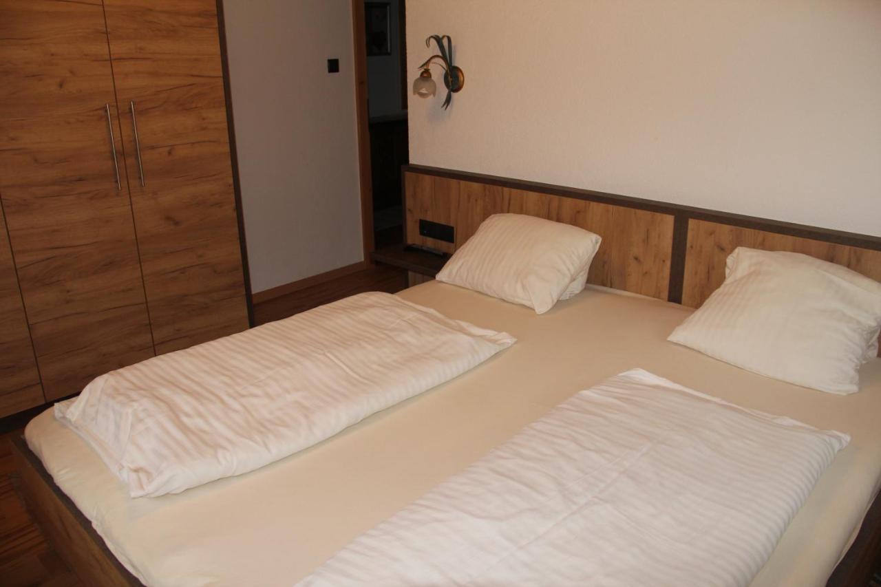Hotel Schweizerhof Oberau Eksteriør billede