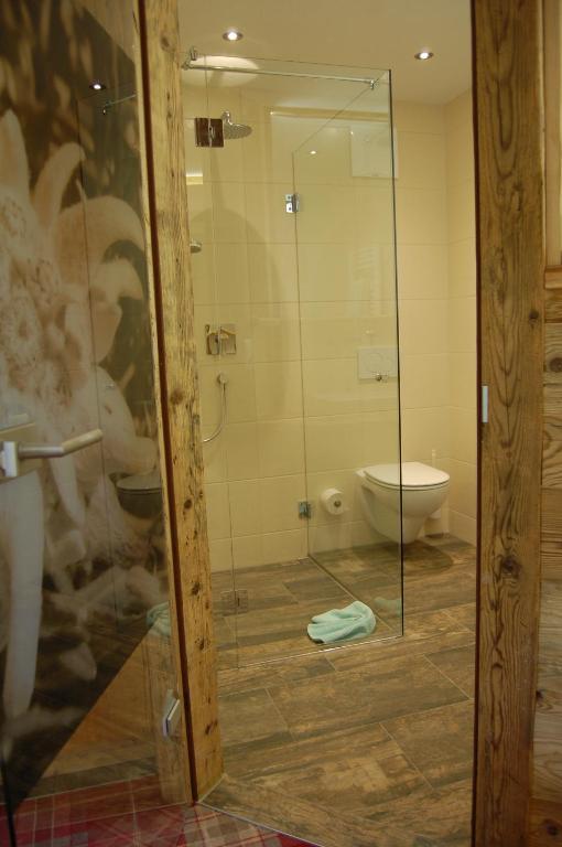 Hotel Schweizerhof Oberau Eksteriør billede